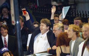 From left, “Cheers” cast members George Wendt, John Ratzenberger, Rhea Perlman, Woody Harrelson and Kelsey Grammer.  (May 21, 1993) (Charles Krupa/AP, file)